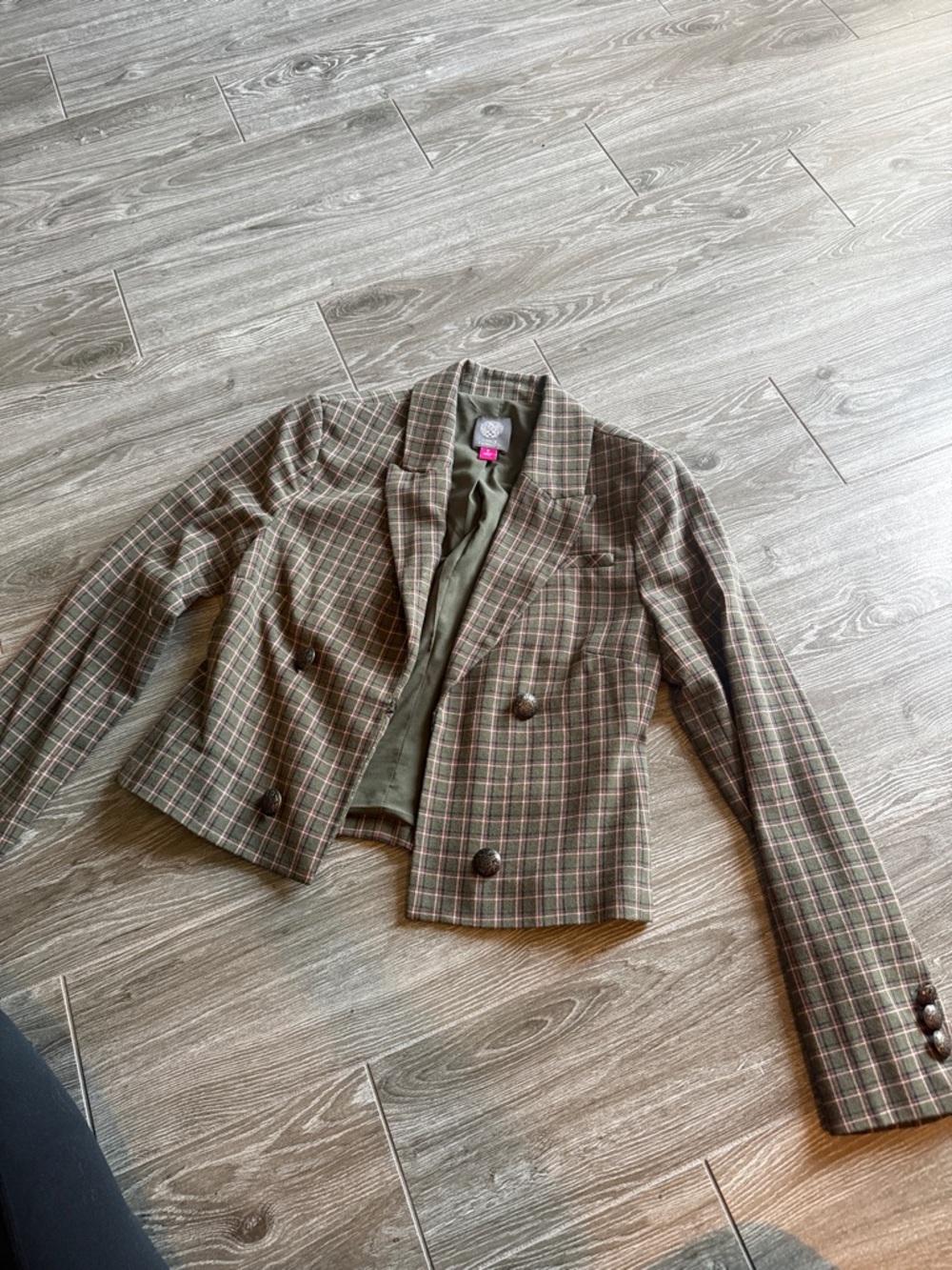 Vince Camuto Brown Plaid Cropped Double-Breasted Blazer 0